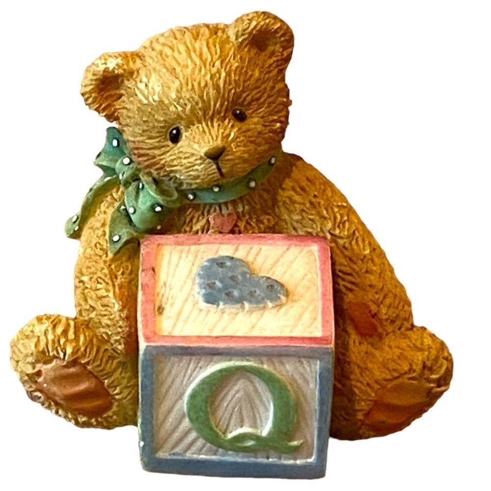 Vintage 1995 Priscilla Hillman Q Alphabet Bear Cherished Teddies